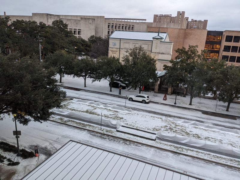 DDTX26 ice storm — photo by Tony Baer